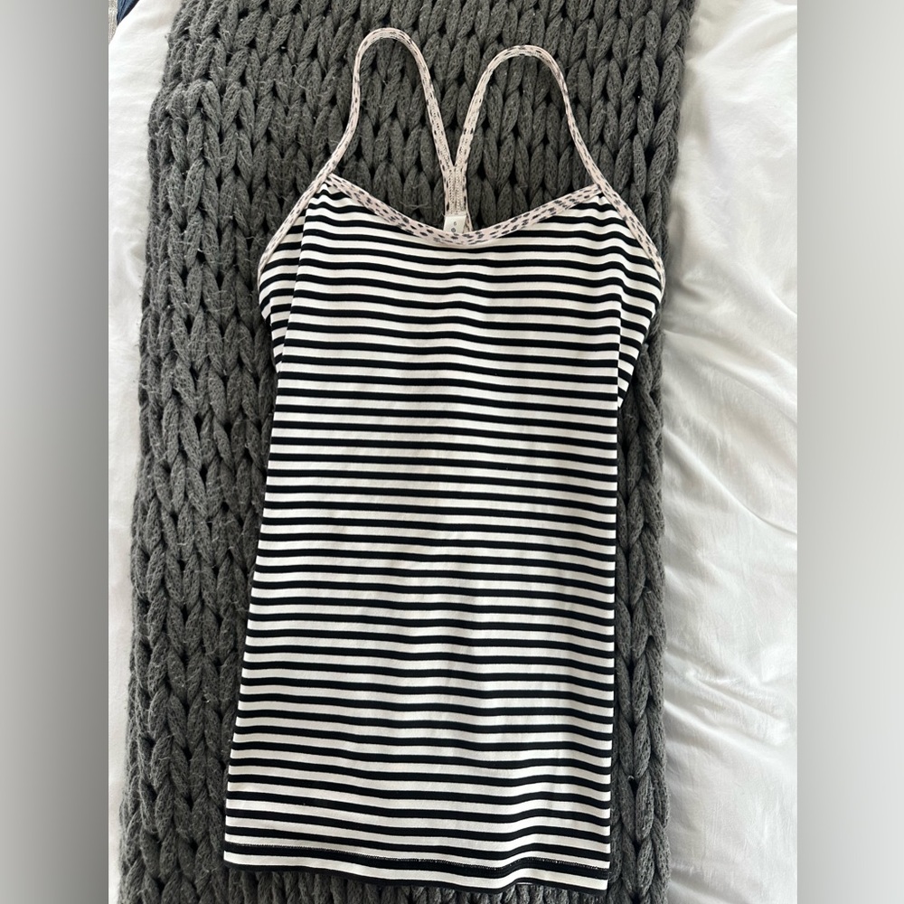 Lululemon Power Y Tank *luon